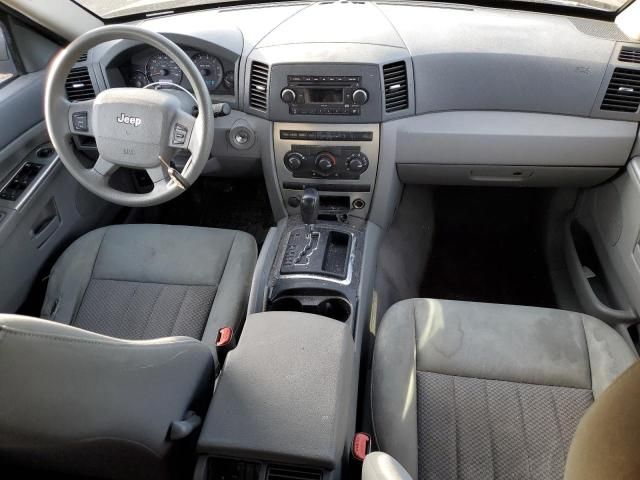 2006 Jeep Grand Cherokee Laredo