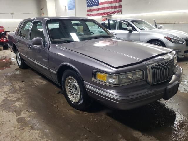 1995 Lincoln Town Car Executive