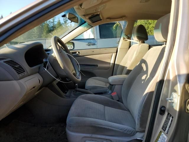 2005 Toyota Camry LE