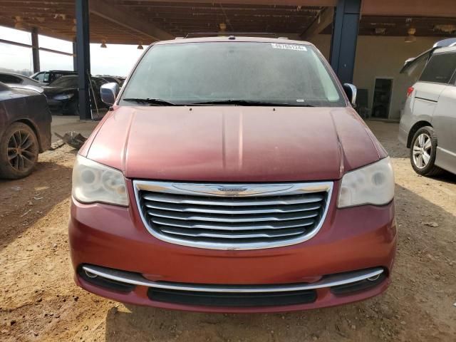 2011 Chrysler Town & Country Limited