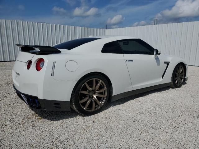 2014 Nissan GT-R Premium