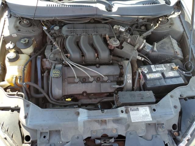 2002 Ford Taurus SE