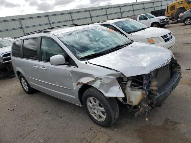 2010 Chrysler Town & Country Touring