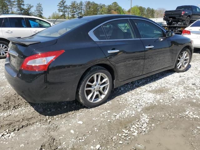 2010 Nissan Maxima S