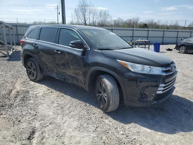 2018 Toyota Highlander LE