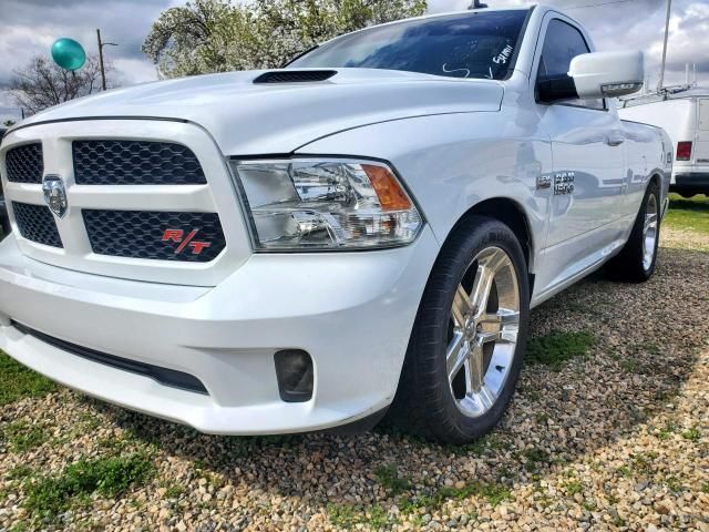 2013 Dodge RAM 1500 Sport