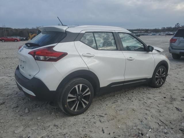 2020 Nissan Kicks SR