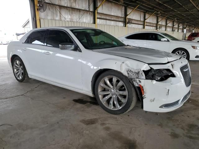 2018 Chrysler 300 Touring