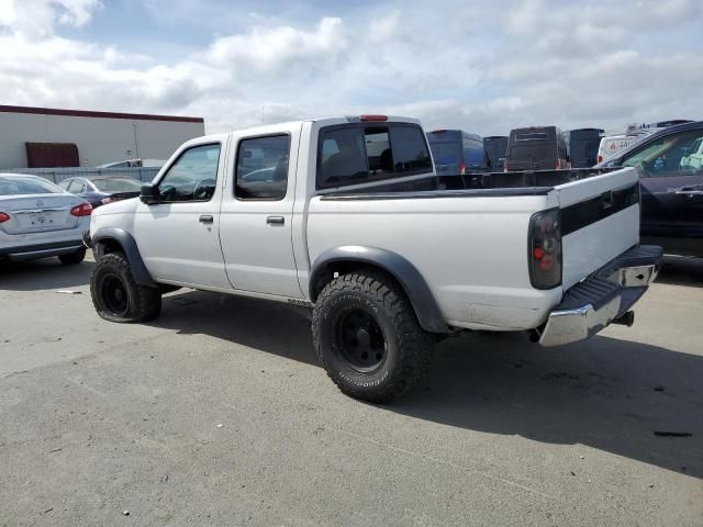 2000 Nissan Frontier Crew Cab XE