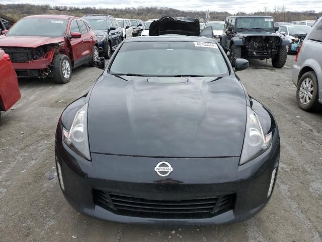 2019 Nissan 370Z Base