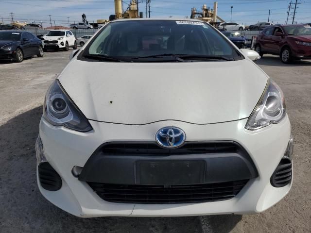 2016 Toyota Prius C