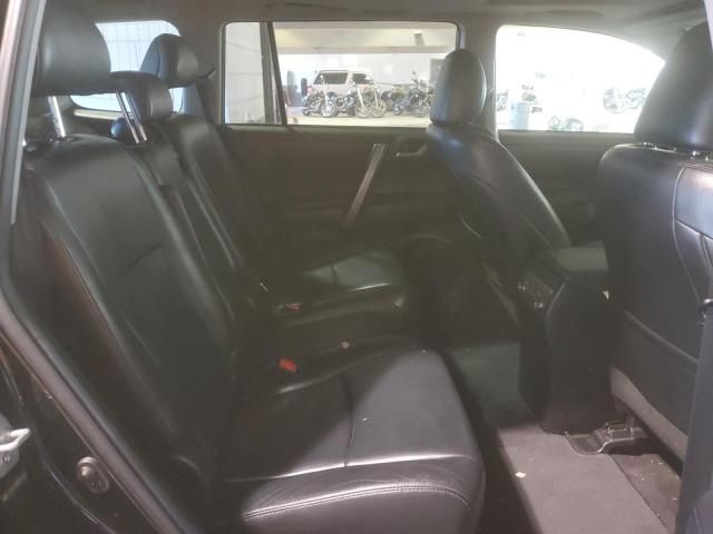 2013 Toyota Highlander Base