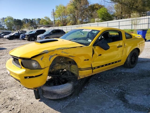 2005 Ford Mustang