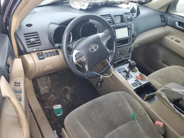 2013 Toyota Highlander Base