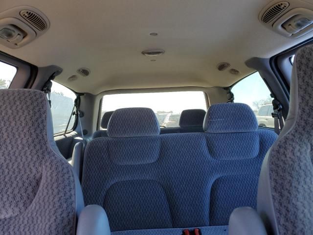 1999 Dodge Grand Caravan SE