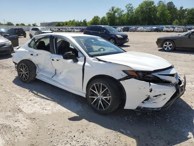 2021 Toyota Camry SE