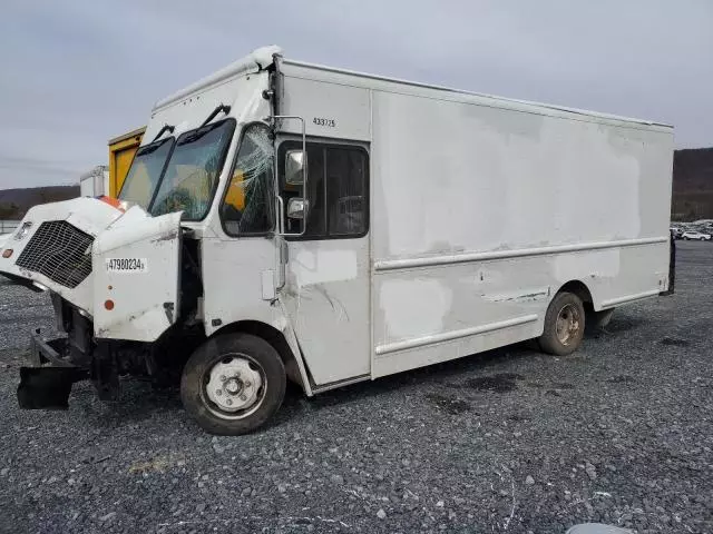 2020 Freightliner Chassis M Line WALK-IN Van