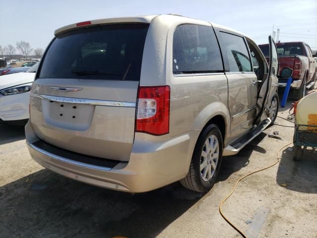 2012 Chrysler Town & Country Touring L