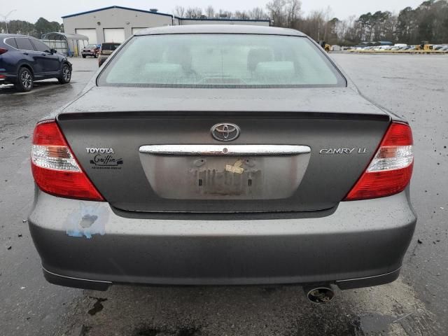 2004 Toyota Camry LE