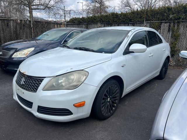 2012 Suzuki Kizashi SE