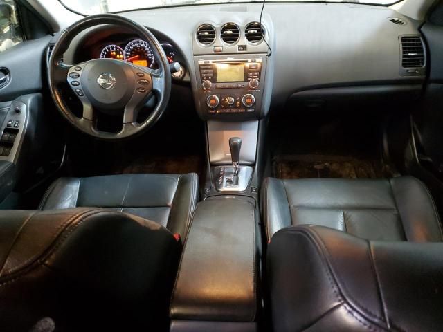 2010 Nissan Altima Base