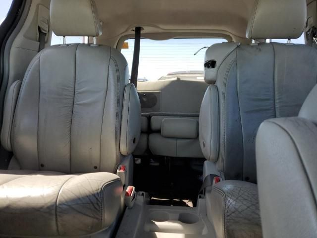 2011 Toyota Sienna XLE