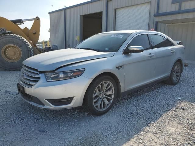 2016 Ford Taurus Limited