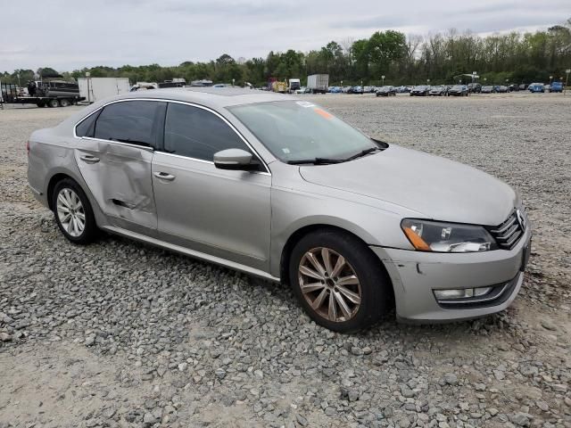 2013 Volkswagen Passat SEL