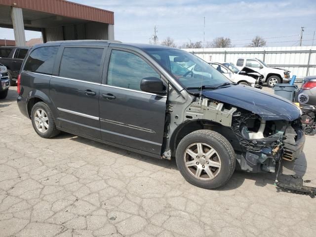 2011 Chrysler Town & Country Touring