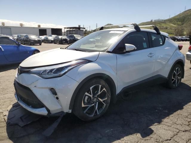 2022 Toyota C-HR XLE