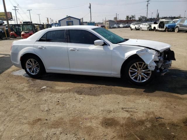 2018 Chrysler 300 Touring