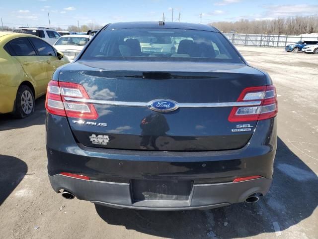 2014 Ford Taurus SEL