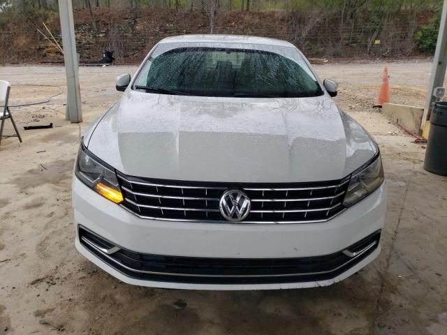 2016 Volkswagen Passat S