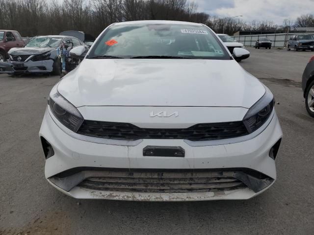 2023 KIA Forte LX