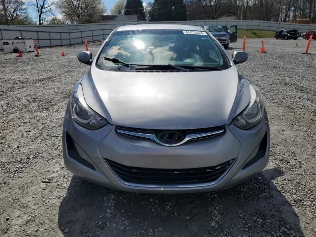 2015 Hyundai Elantra SE