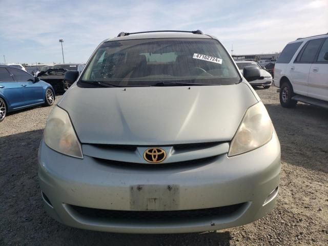 2006 Toyota Sienna CE