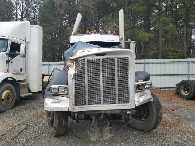 1999 Peterbilt 379