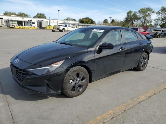 2022 Hyundai Elantra Blue