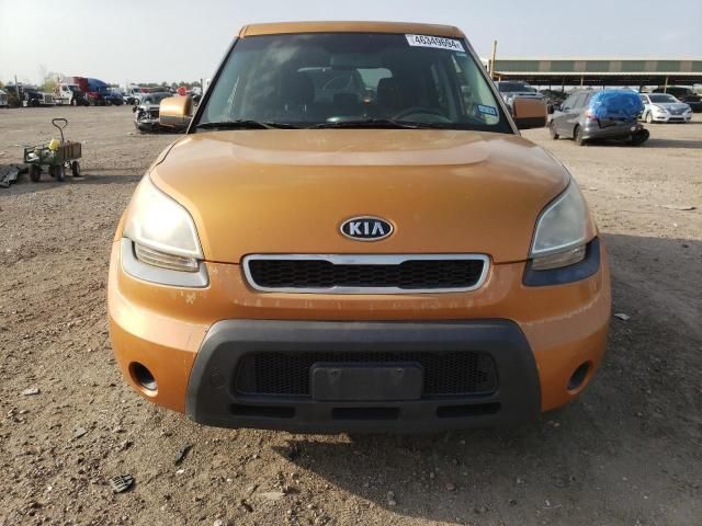 2011 KIA Soul +