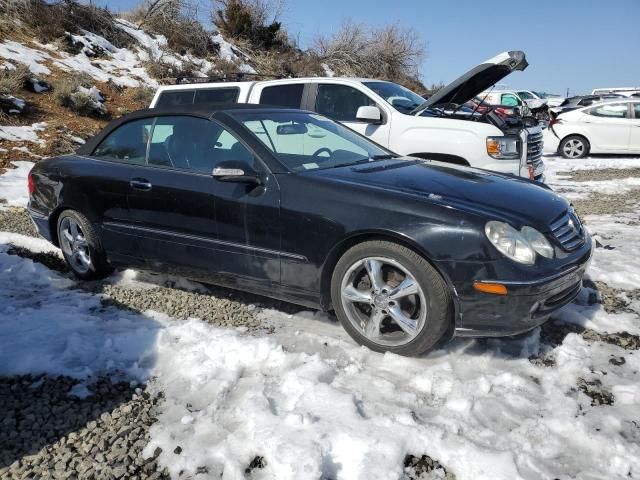 2005 Mercedes-Benz CLK 320