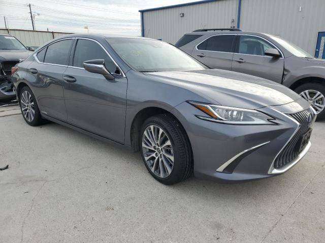 2019 Lexus ES 300H