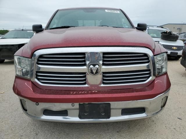 2015 Dodge RAM 1500 SLT