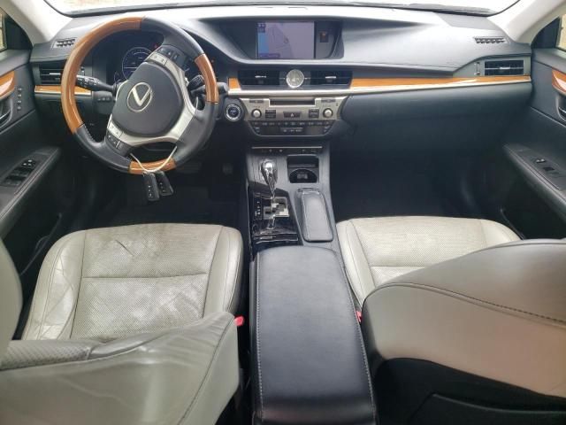 2013 Lexus ES 300H