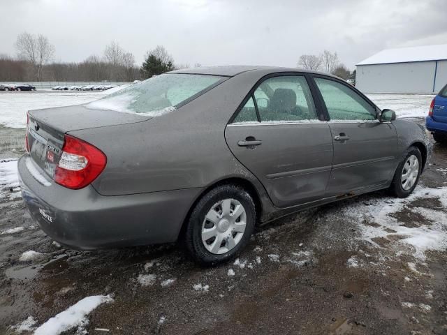 2004 Toyota Camry LE