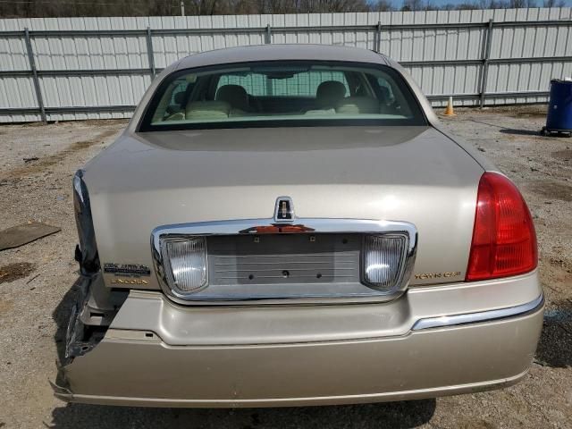 2008 Lincoln Town Car Signature Long Wheelbase