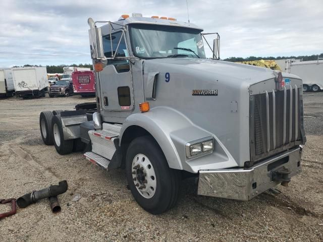 2014 Kenworth Construction T800