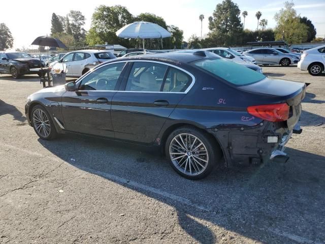 2019 BMW 530E