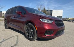 Vehiculos salvage en venta de Copart Bowmanville, ON: 2022 Chrysler Pacifica Touring L