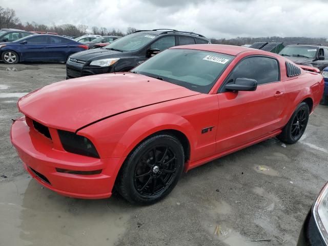 2005 Ford Mustang GT