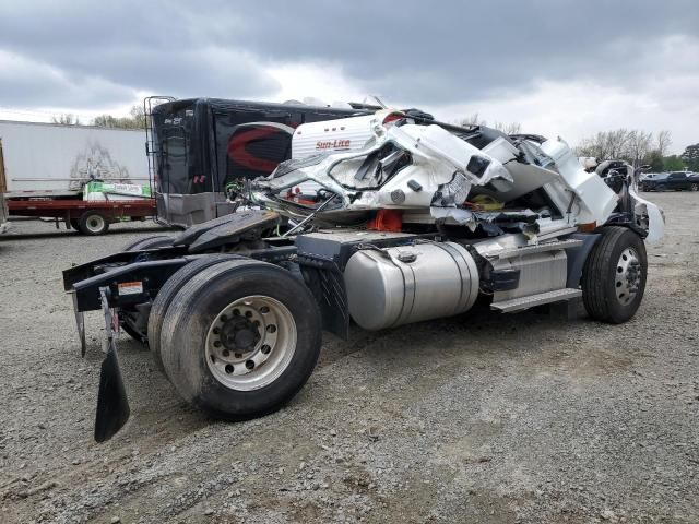 2024 Freightliner Cascadia 116